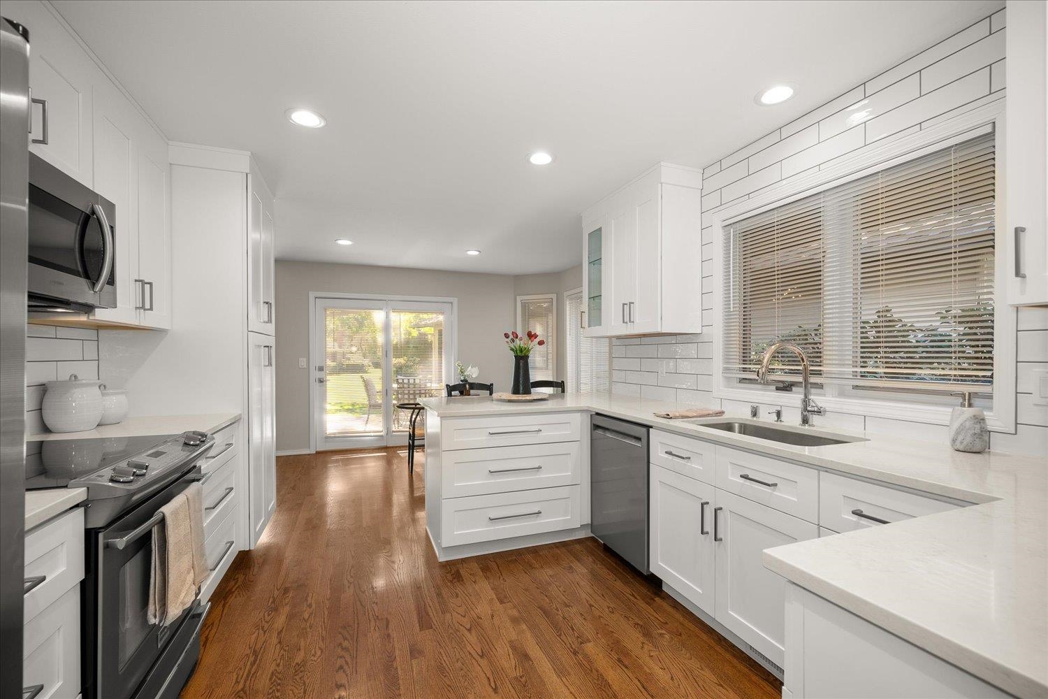 5107 S St Andrews Ln