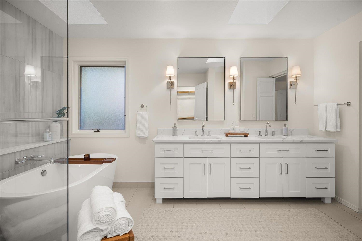 5107 S St Andrews Ln