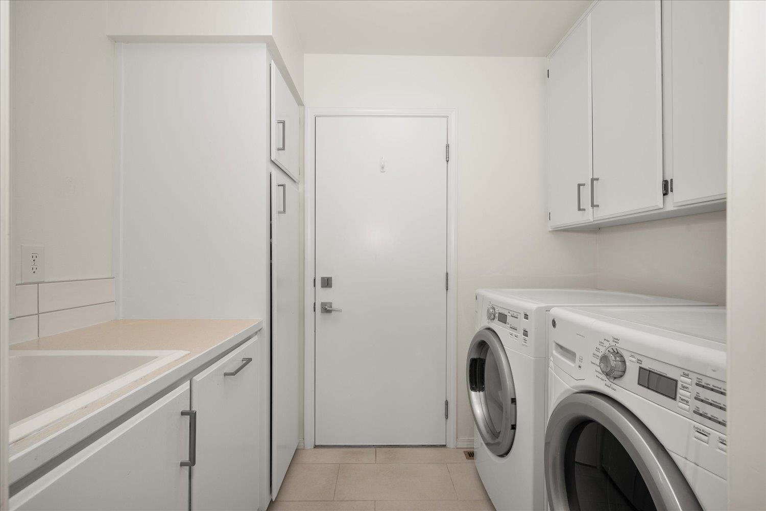 5107 S St Andrews Ln