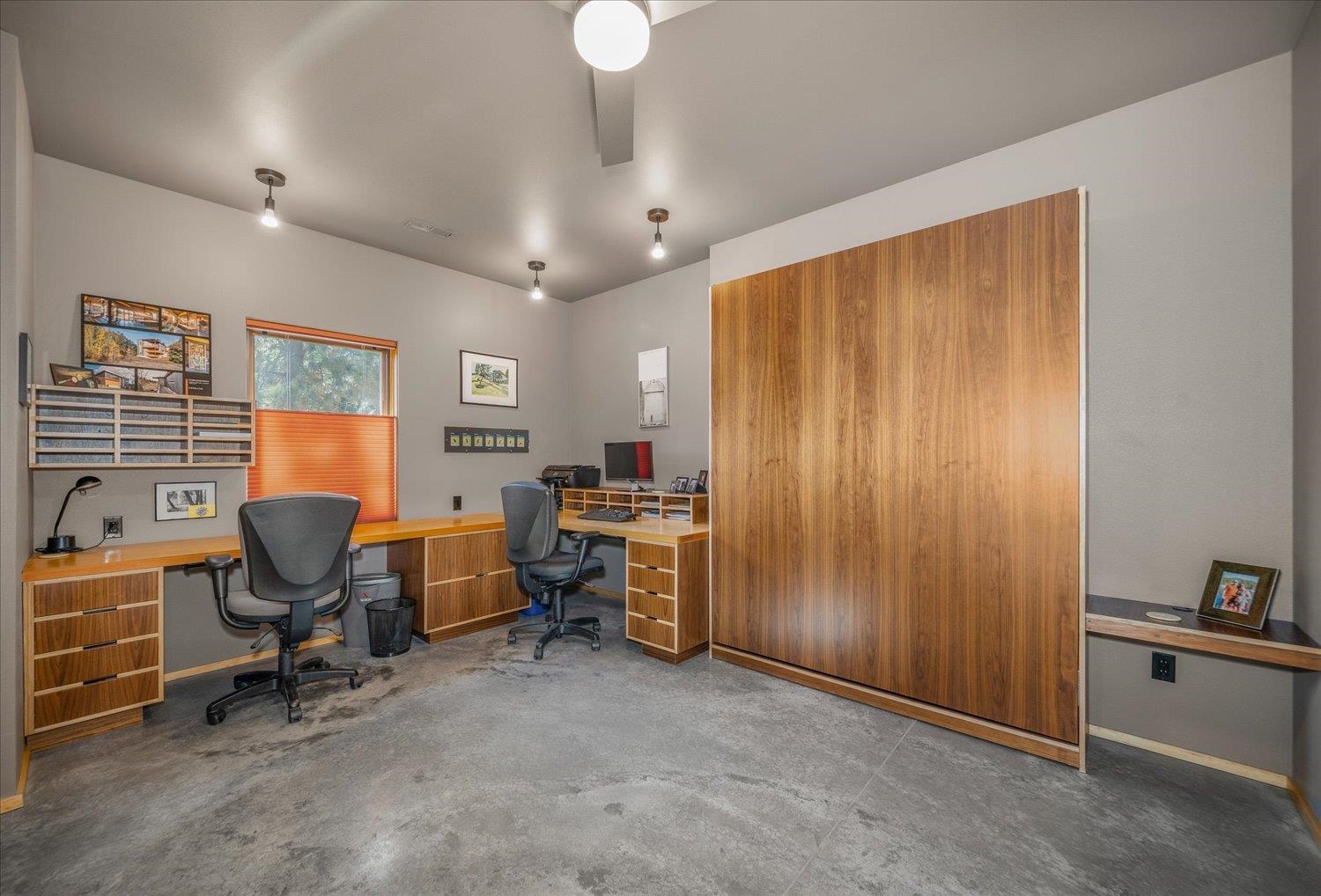 1805 W Cannon Place Ln