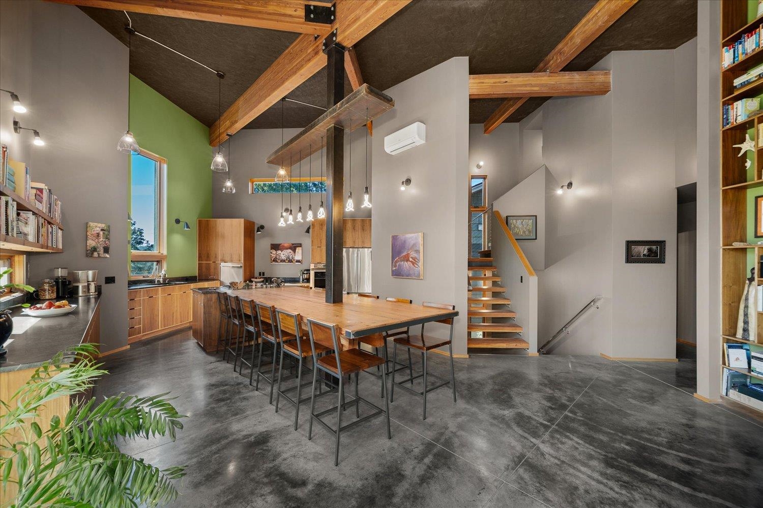 1805 W Cannon Place Ln