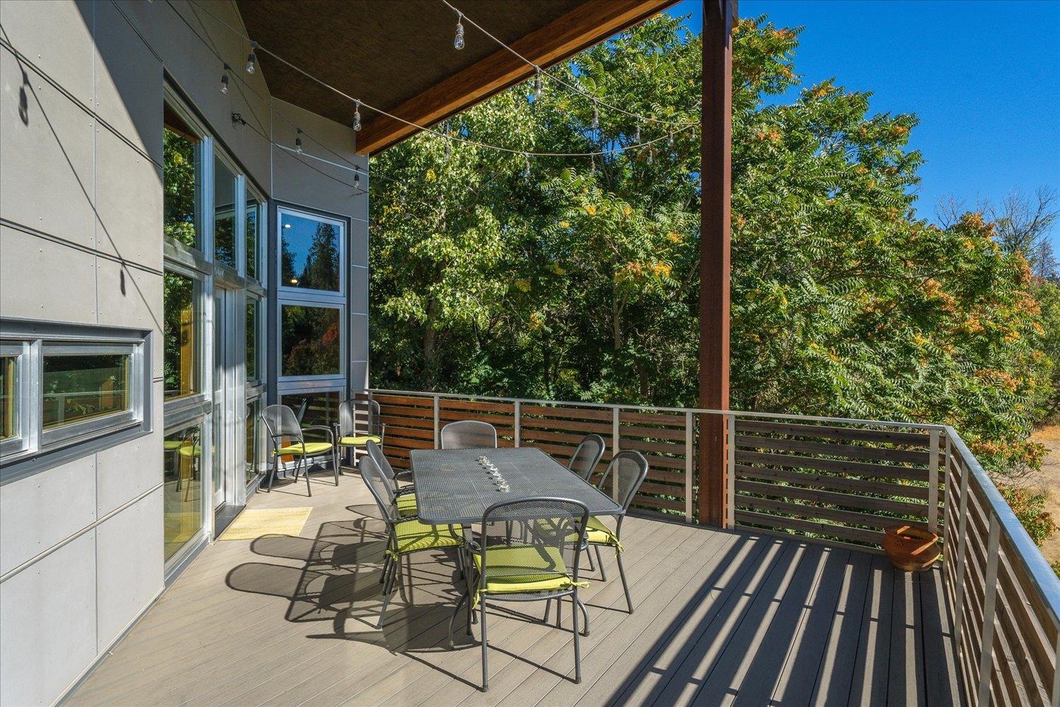 1805 W Cannon Place Ln