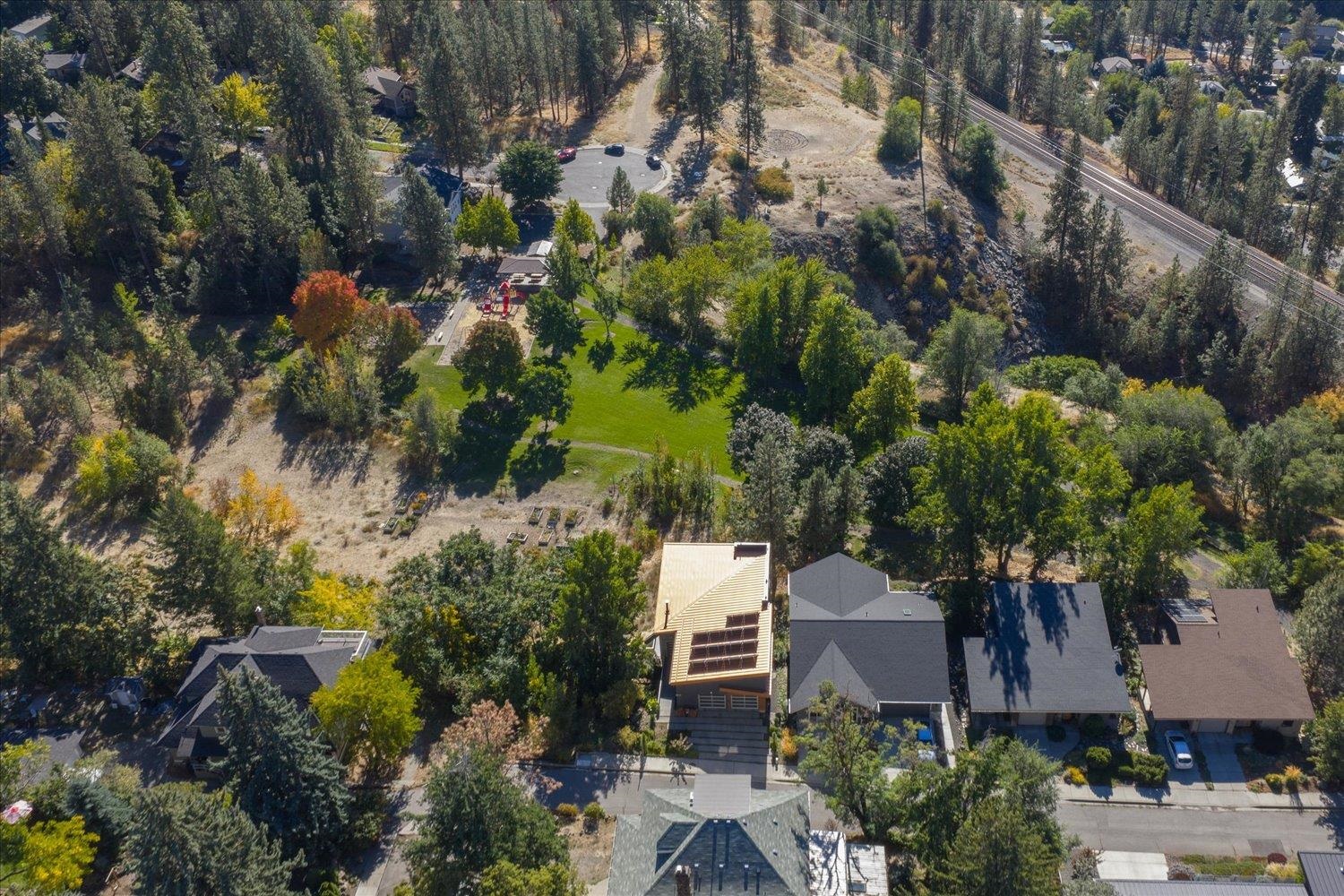 1805 W Cannon Place Ln