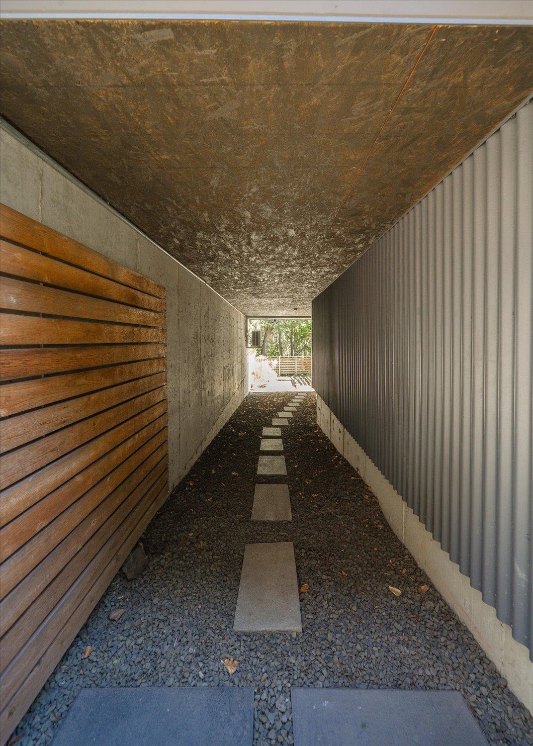 1805 W Cannon Place Ln