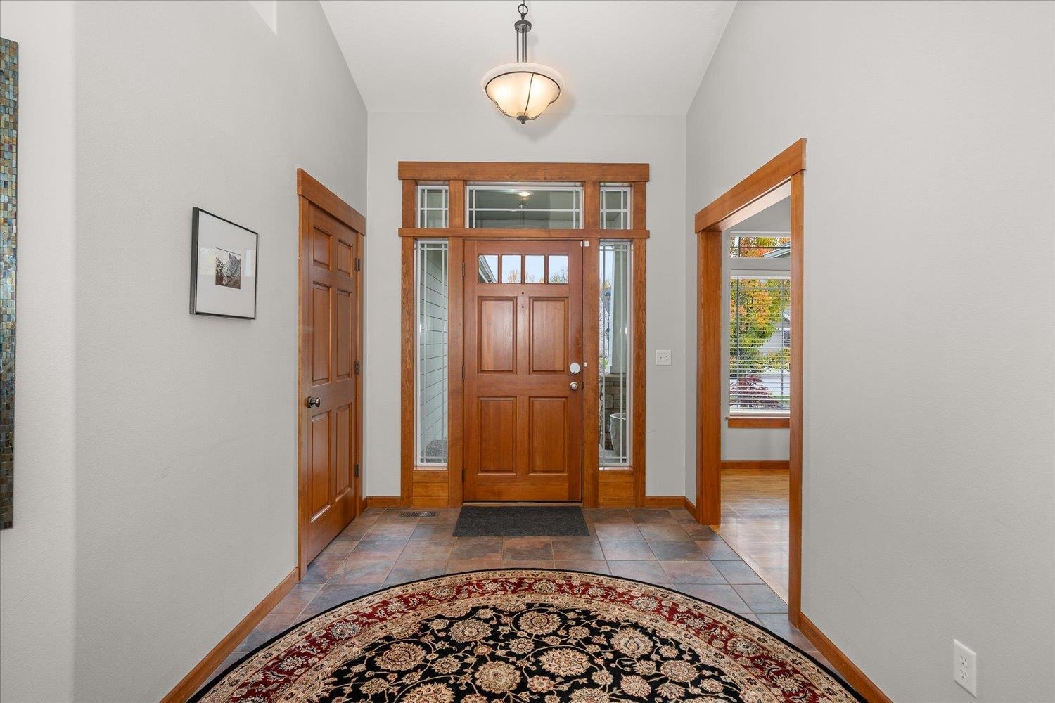 1412 N RIVER RIDGE Blvd