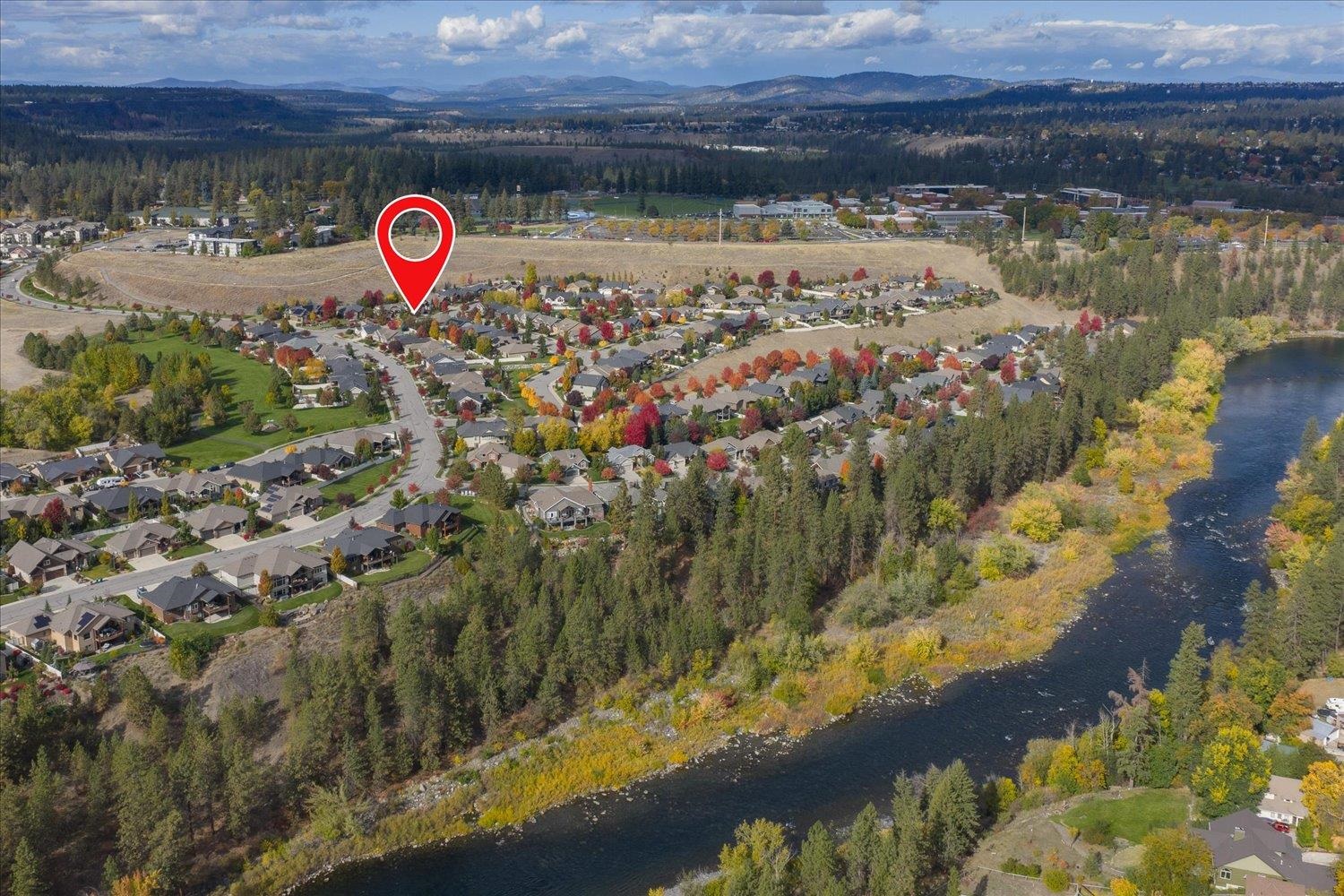 1412 N RIVER RIDGE Blvd