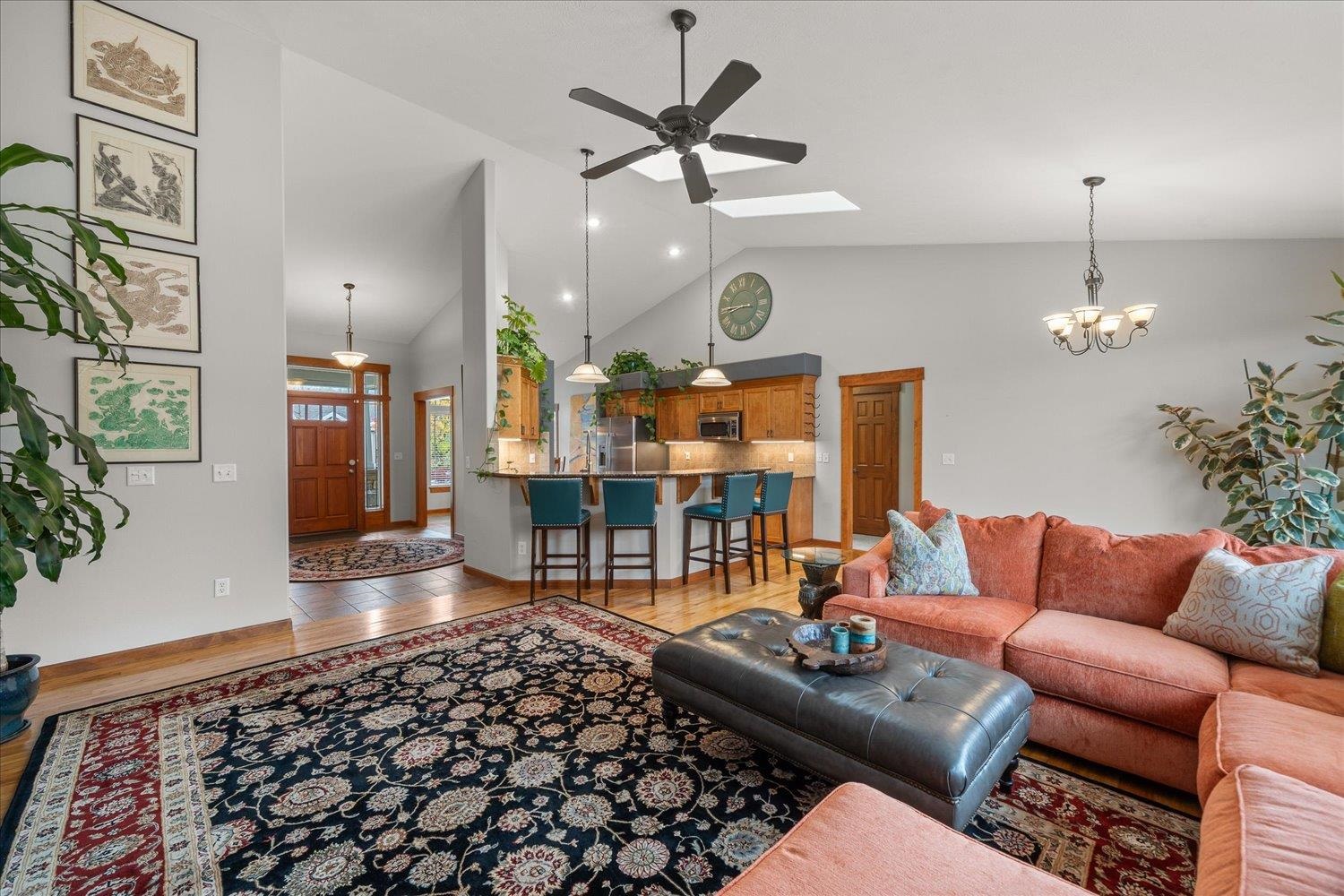 1412 N RIVER RIDGE Blvd