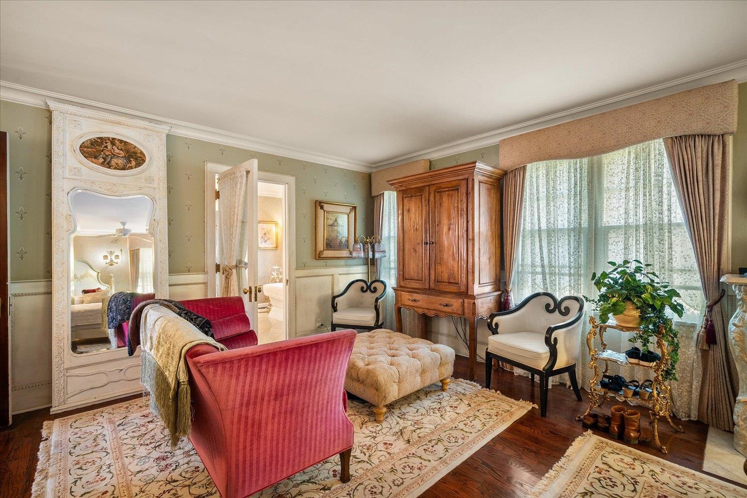 1715 N WEST POINT Rd