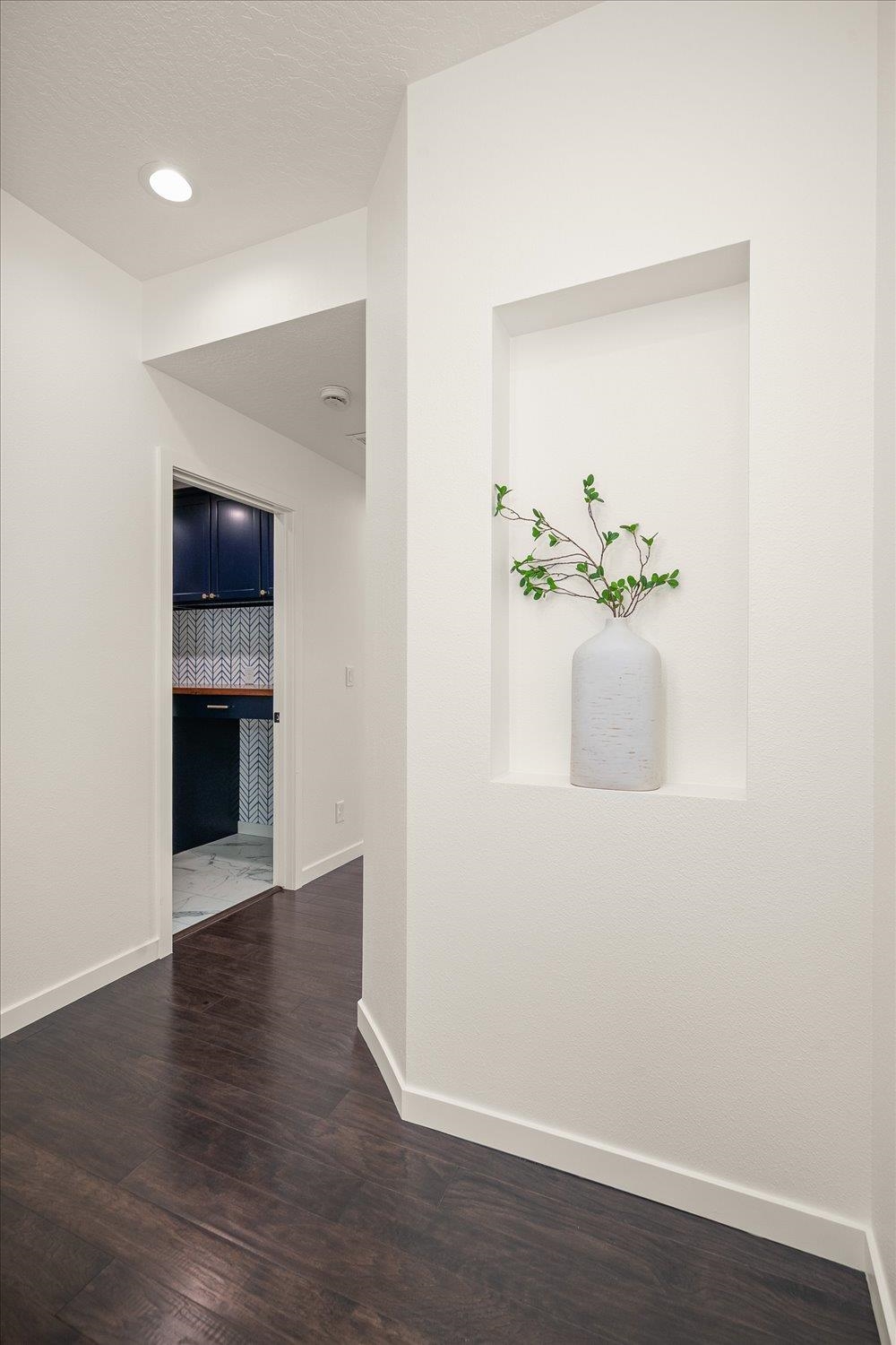 2023 W Summit Pkwy Ave