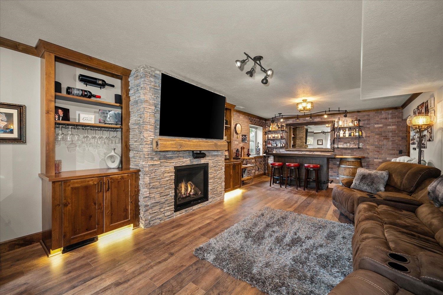 1111 N River Ridge Blvd Blvd