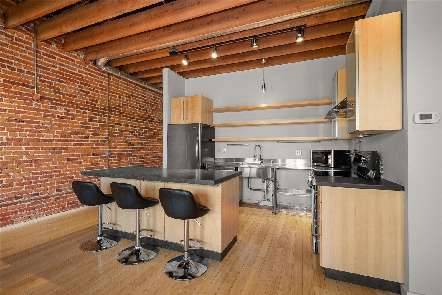 103 E Sprague Ave #403 Ave