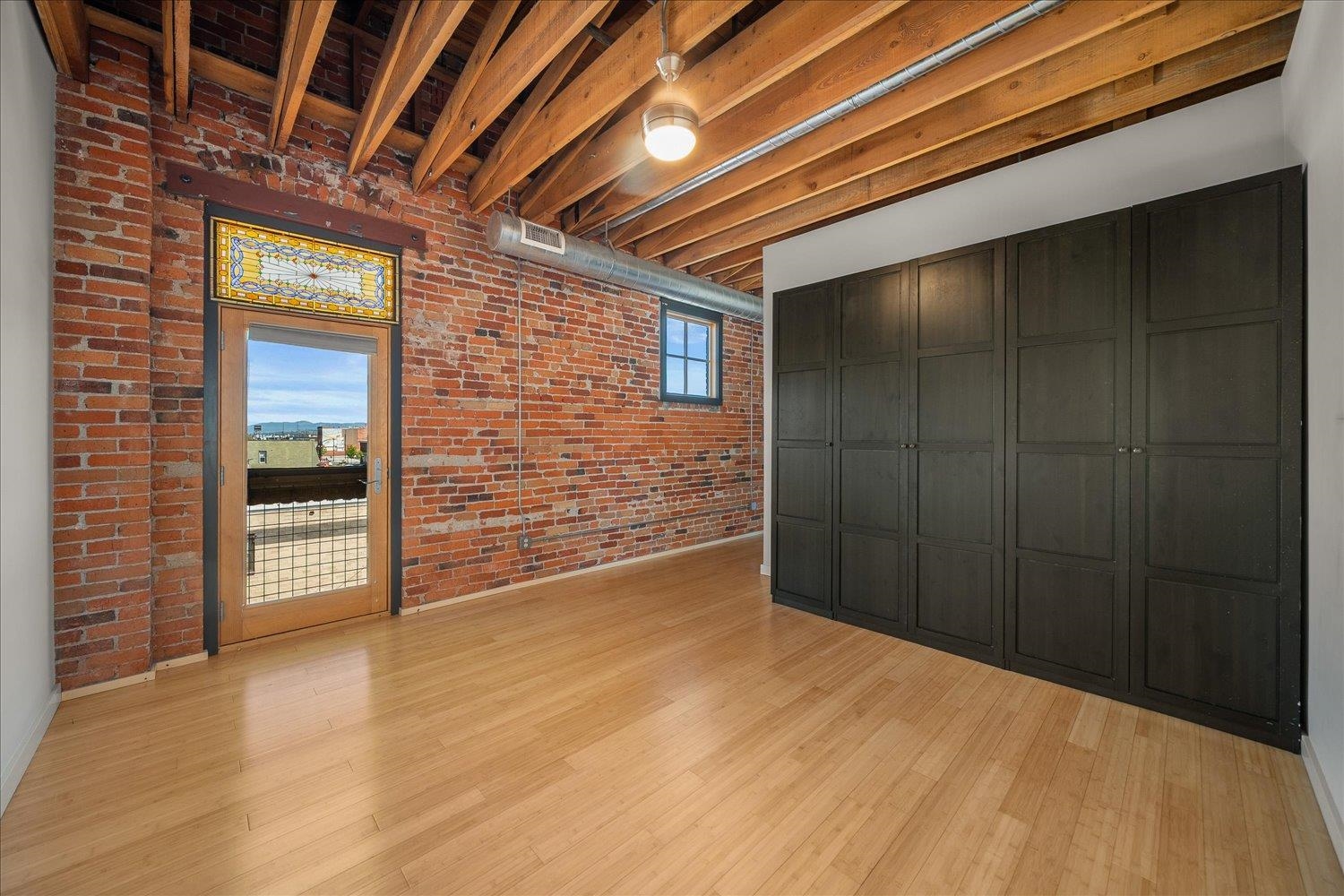 103 E Sprague Ave #403 Ave