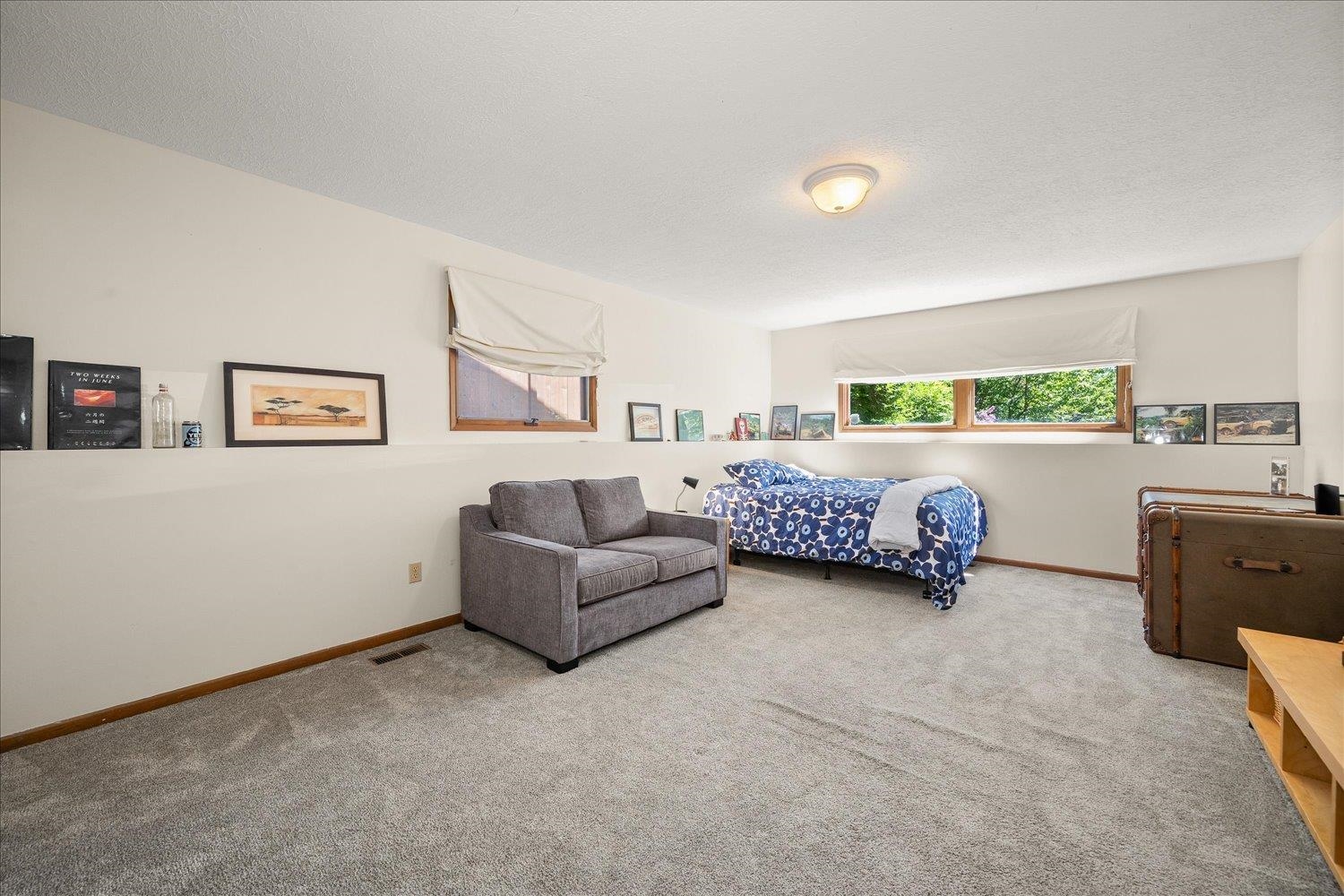 3543 S S Croydon Ct