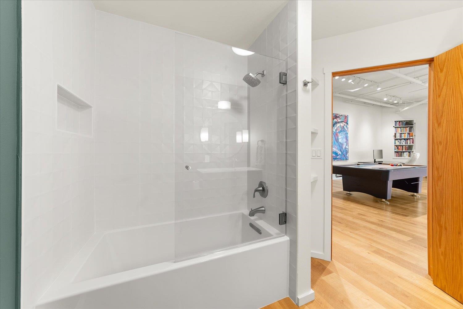 2226 W Riverside #102 Ave