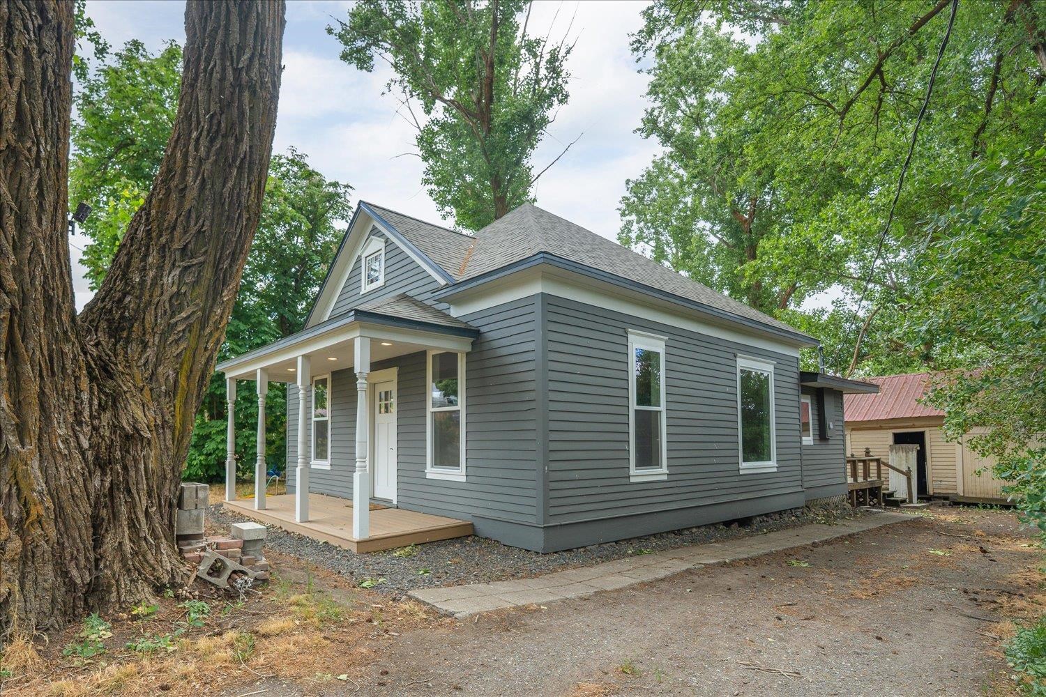 16647 N Oregon St