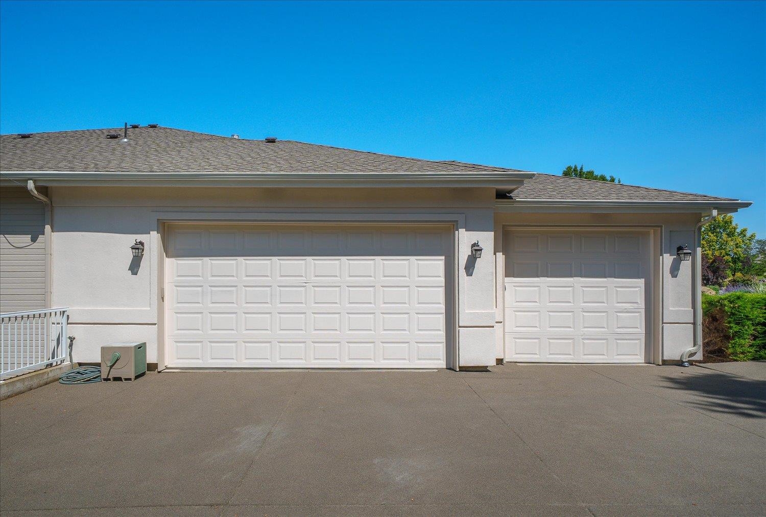 5714 S Glendora Dr