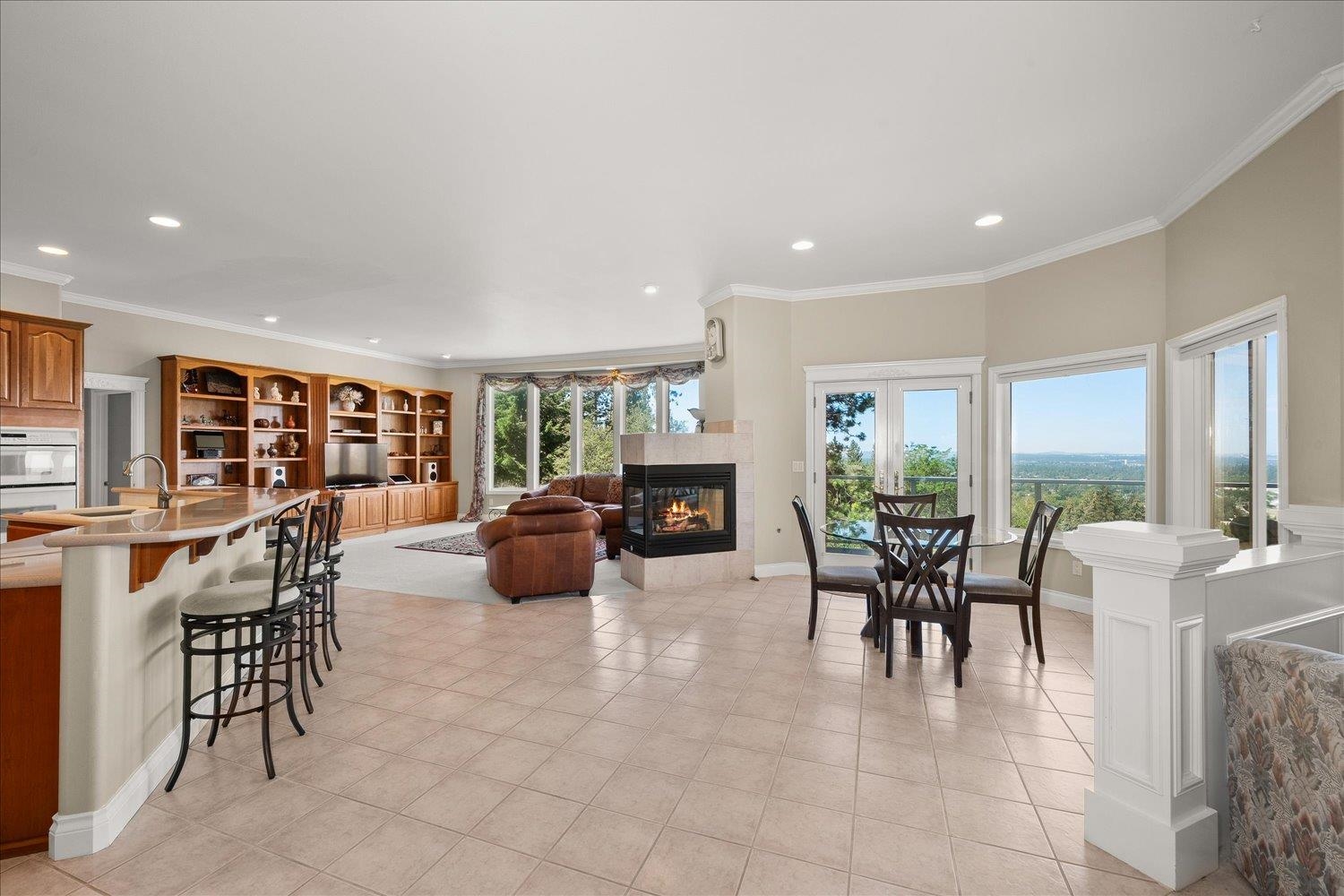 5714 S Glendora Dr