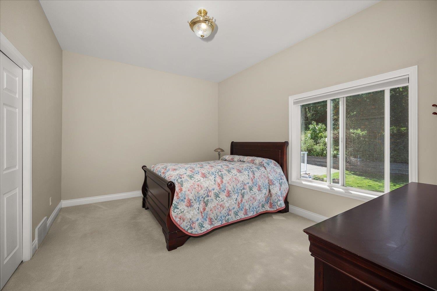5714 S Glendora Dr