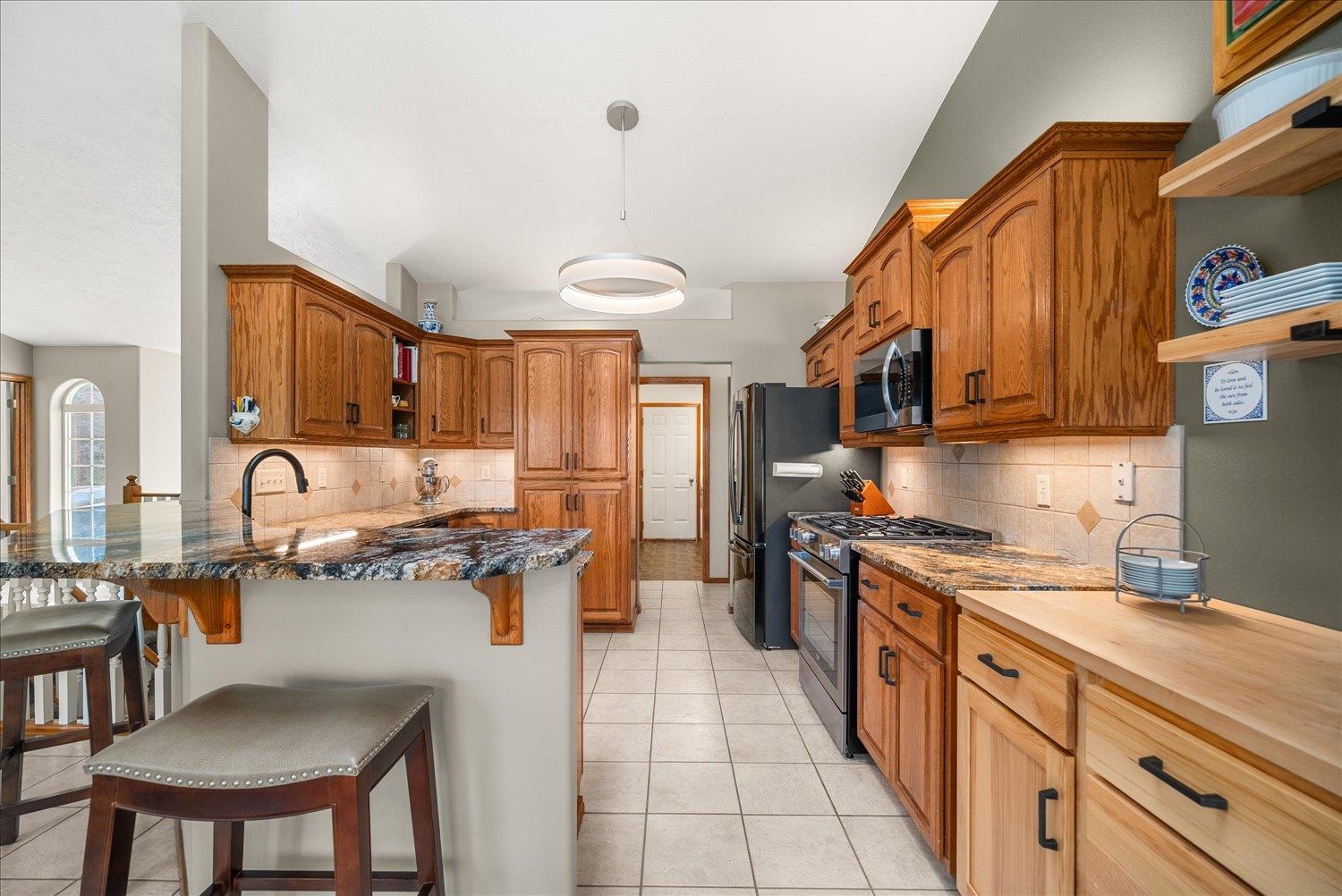 310 W AUBURN CREST Ct