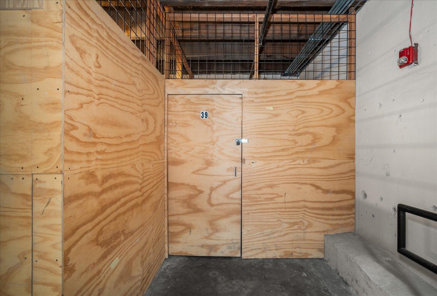 315 W Riverside Ave