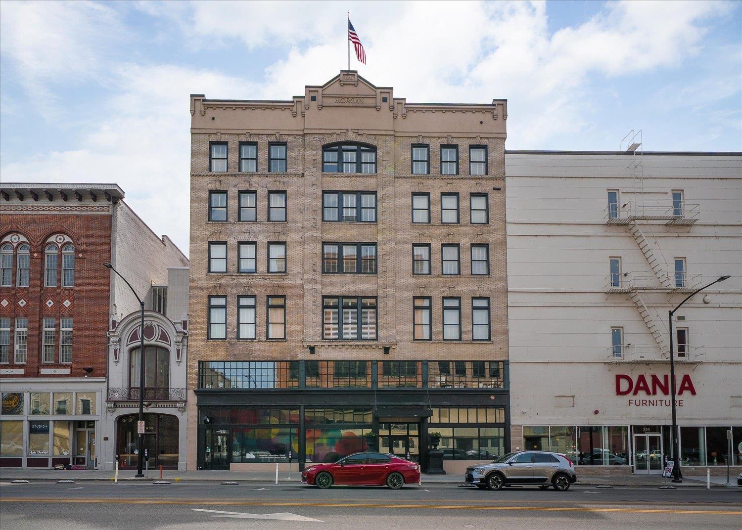 315 W Riverside Ave