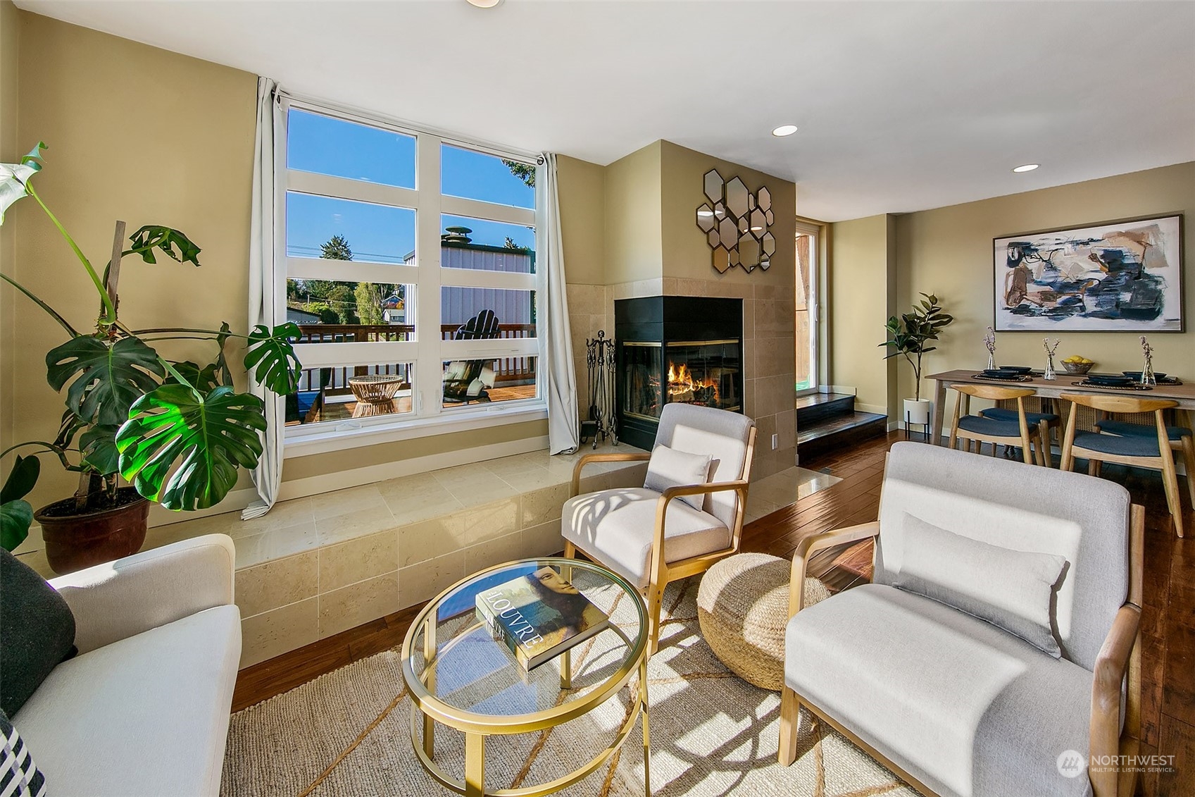 5000 Fauntleroy Way SW Unit: 304