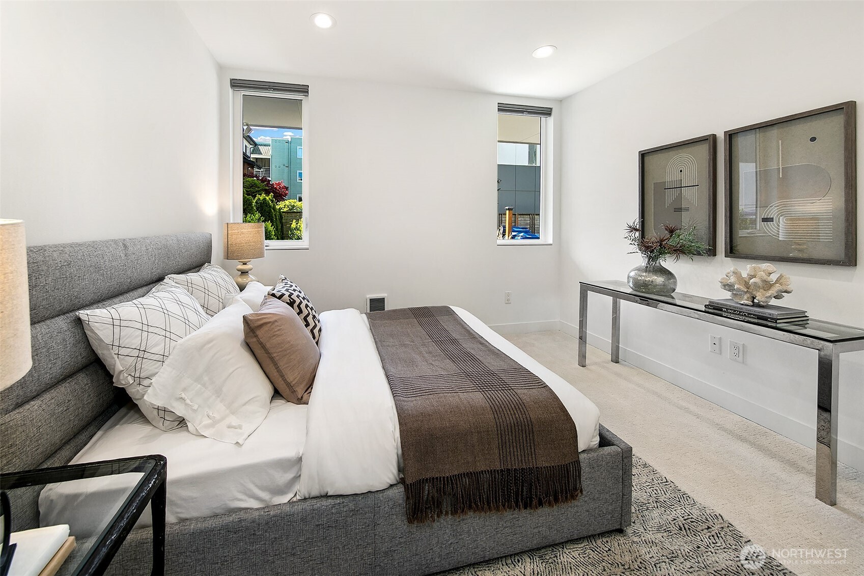 6009 SW Stevens Street