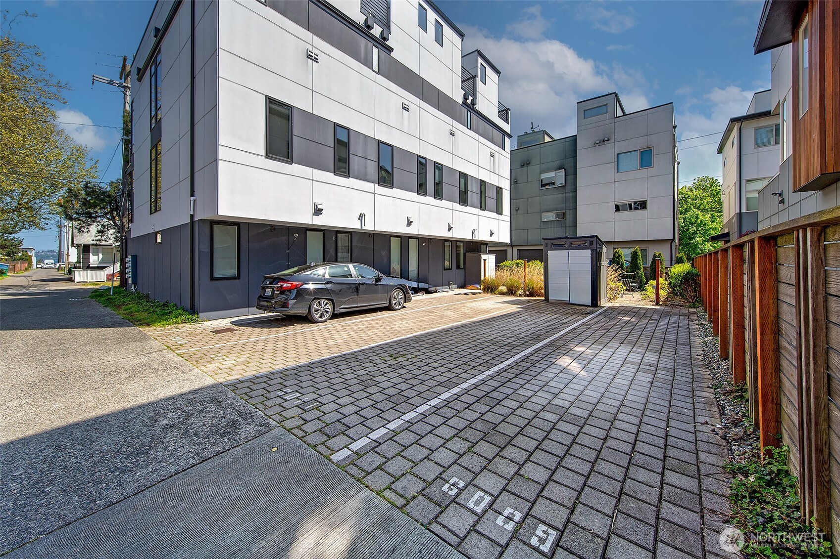 6009 SW Stevens Street