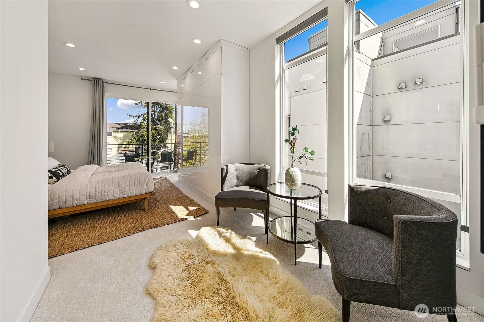 6009 SW Stevens Street