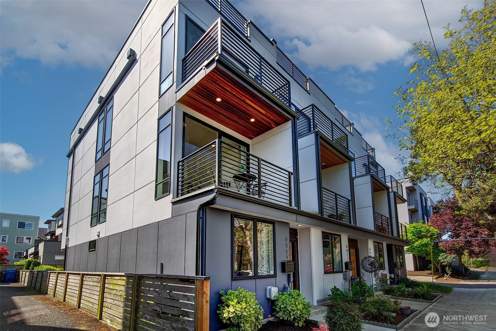 6009 SW Stevens Street