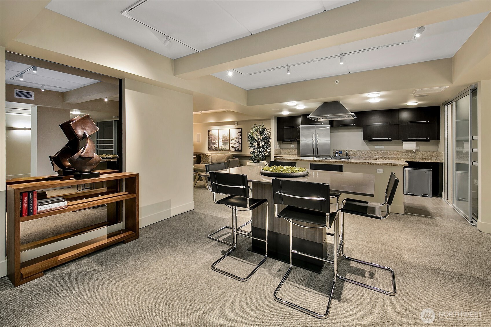 2911 2nd Avenue Unit: 313
