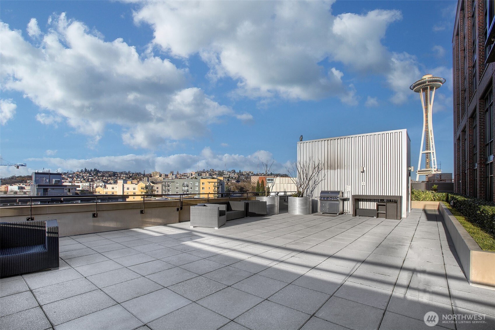 2911 2nd Avenue Unit: 313
