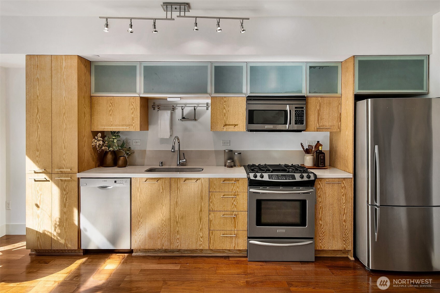 2911 2nd Avenue Unit: 313