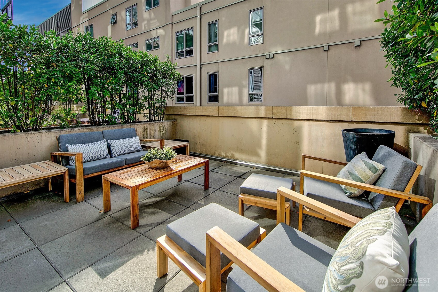 2911 2nd Avenue Unit: 313