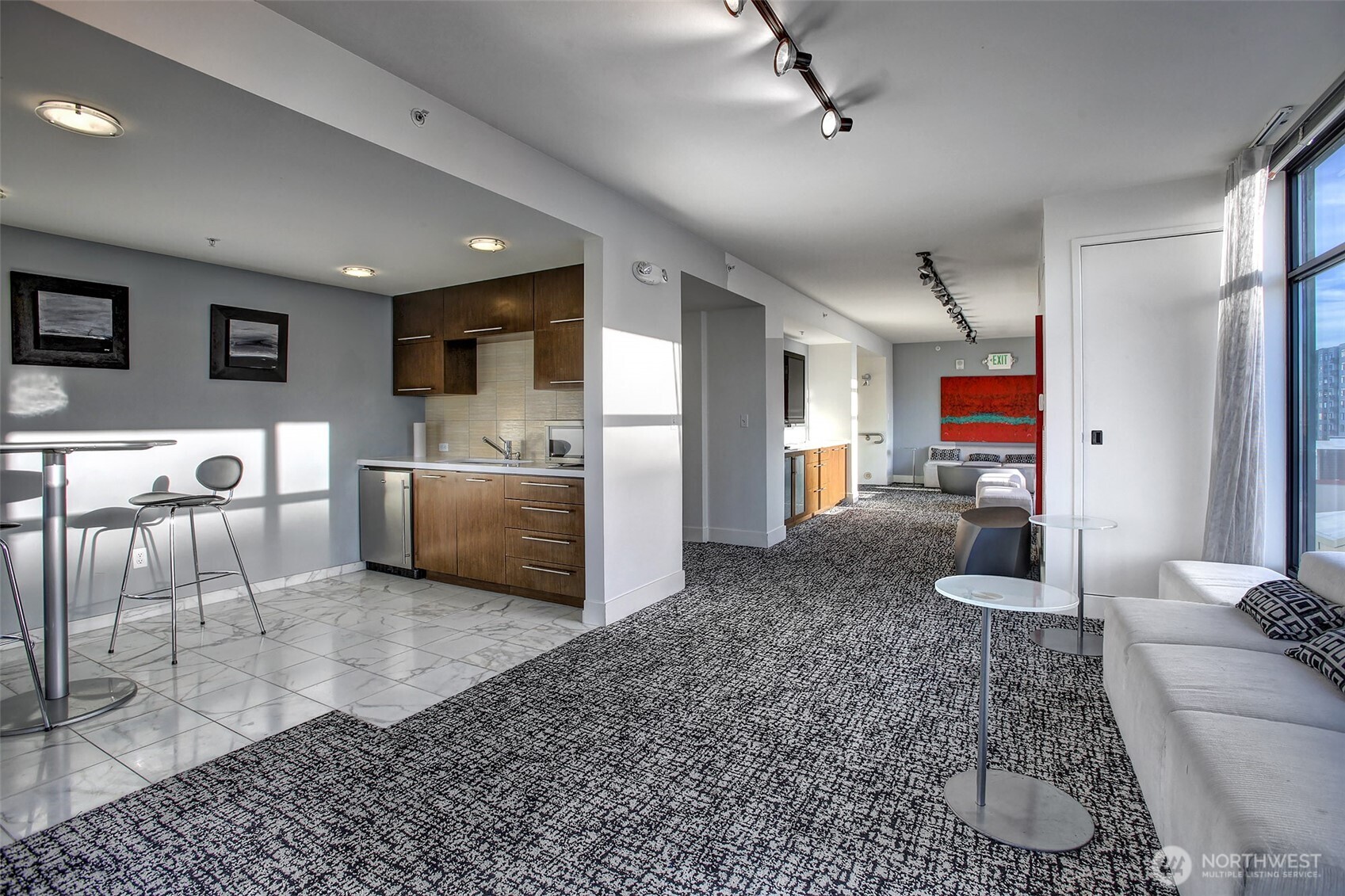 2911 2nd Avenue Unit: 313