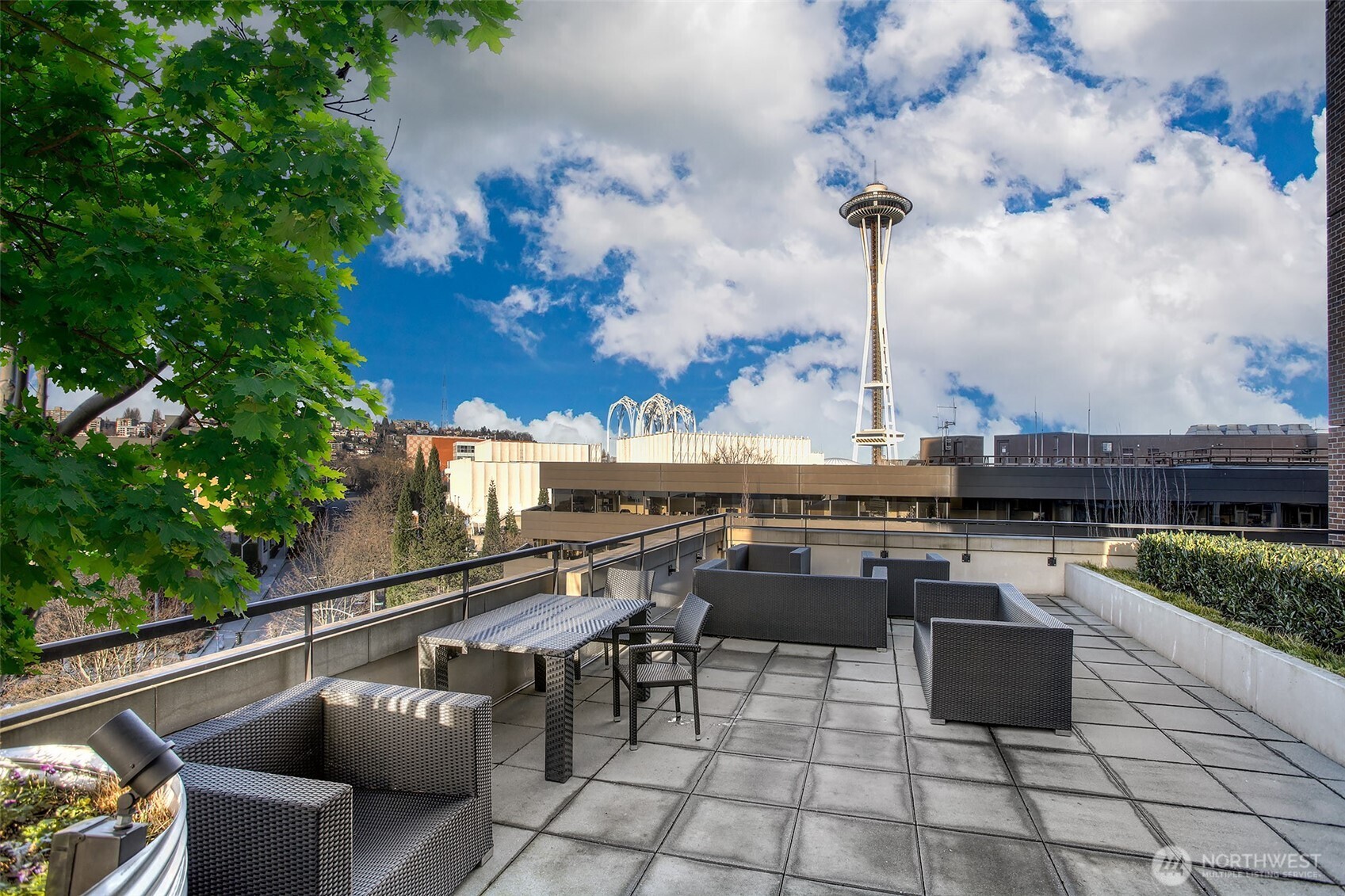 2911 2nd Avenue Unit: 313