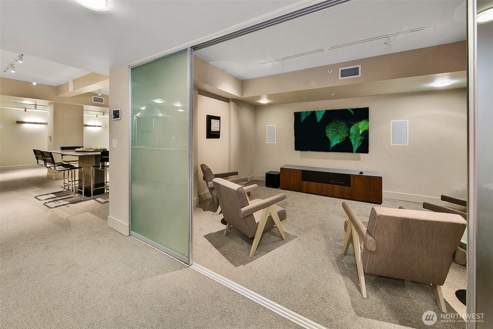 2911 2nd Avenue Unit: 313