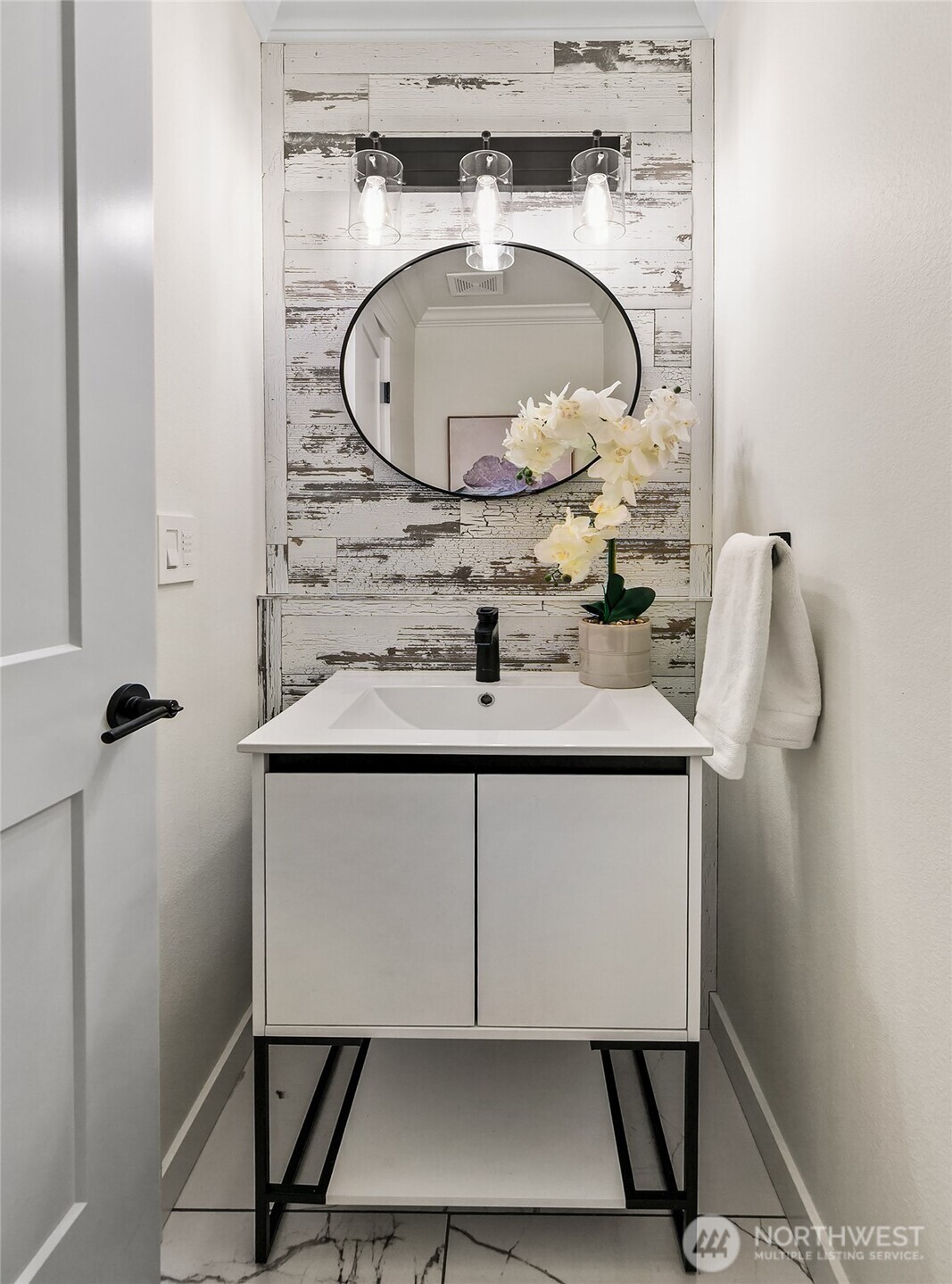 23115 15th Avenue SE Unit: D1