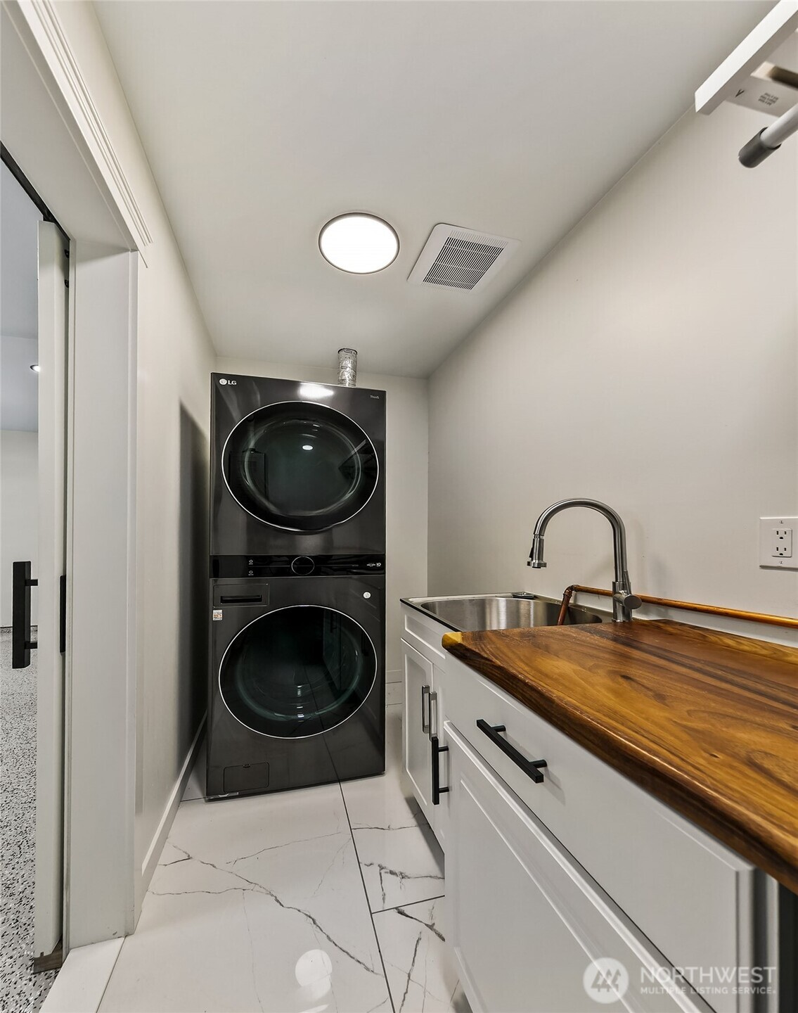 23115 15th Avenue SE Unit: D1