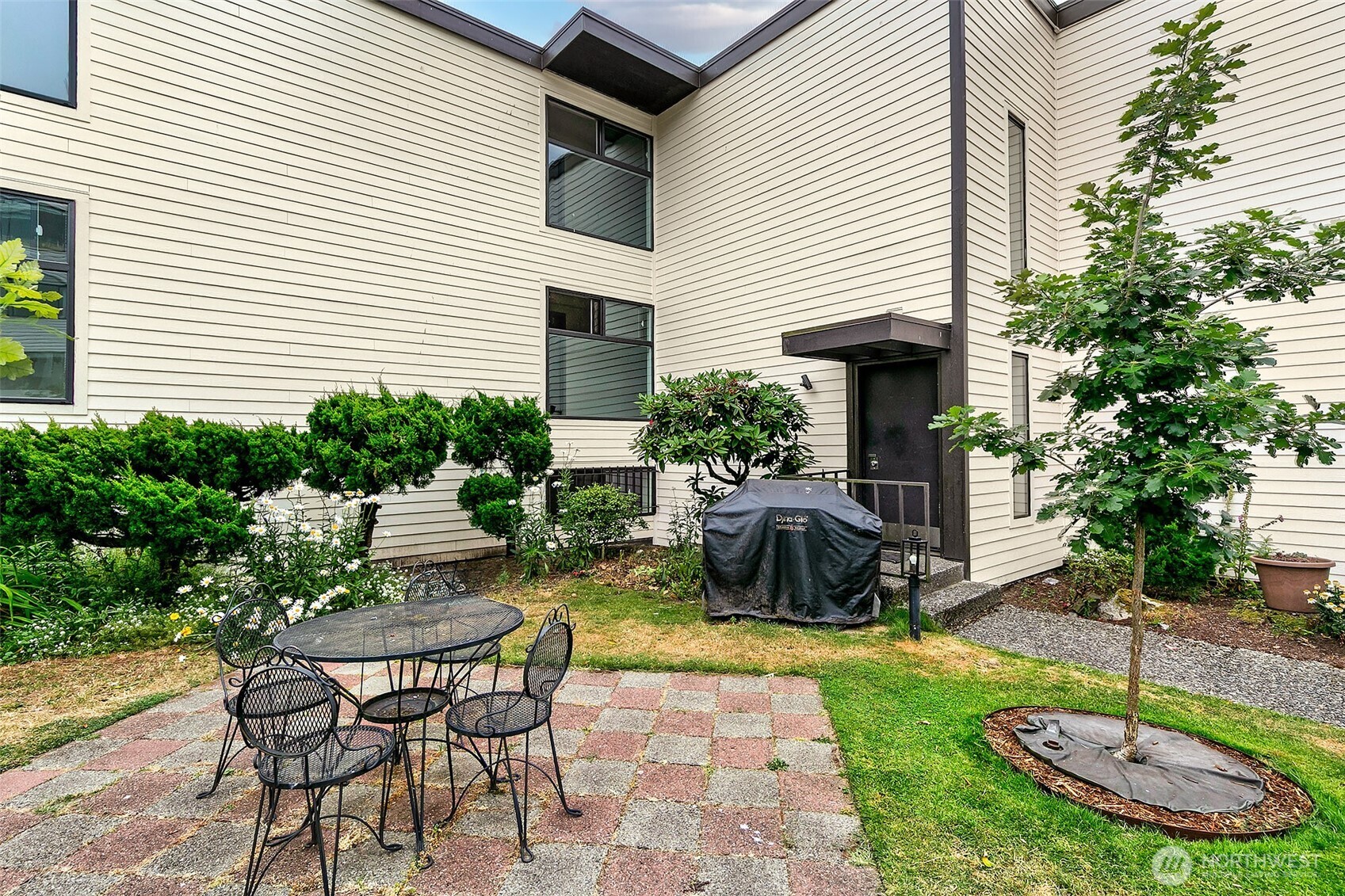 3601 24th Avenue W Unit: 305