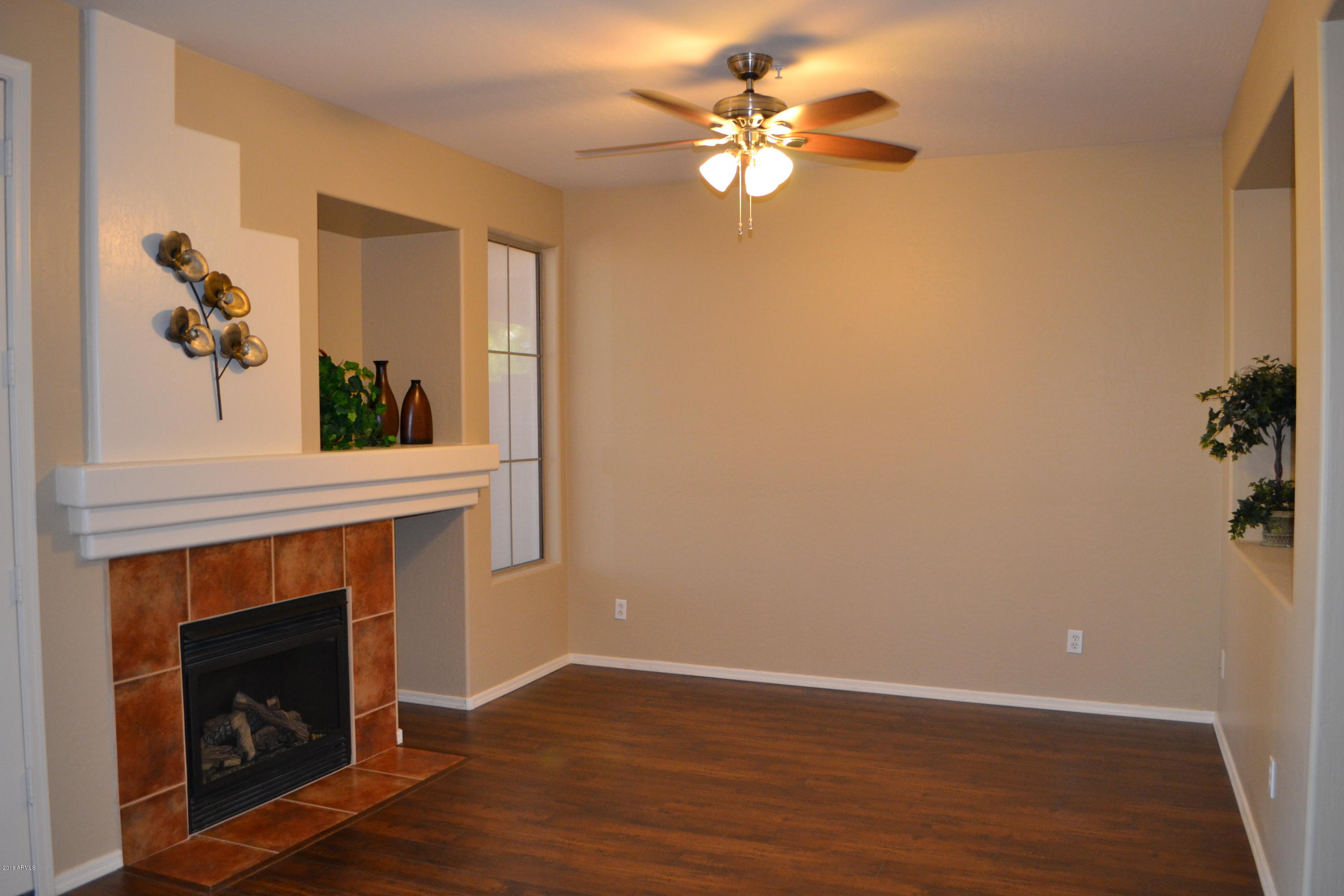 5415 E MCKELLIPS Road # 44