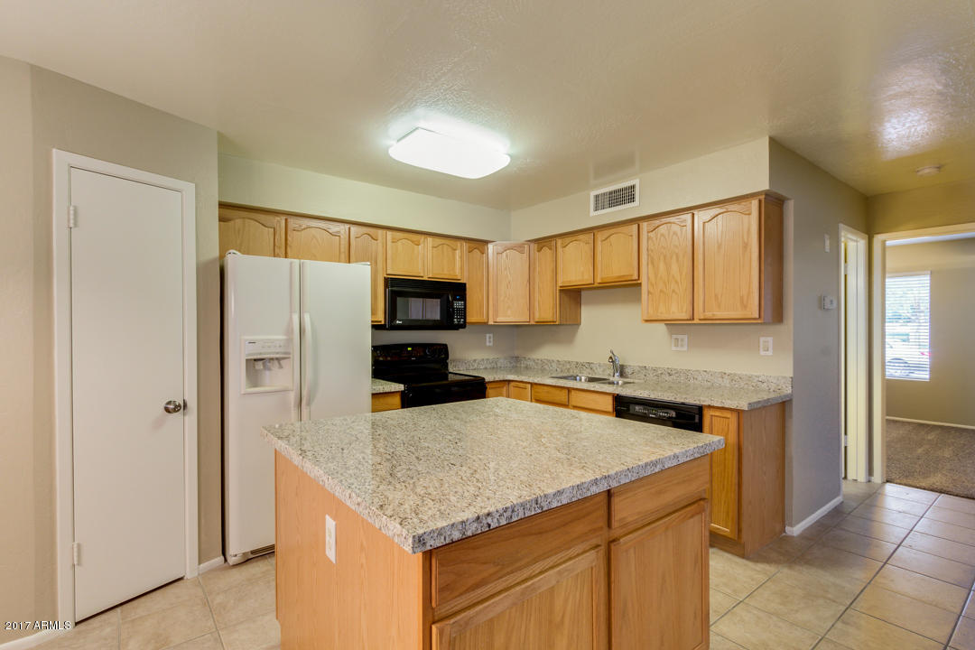 1535 N HORNE -- # 5