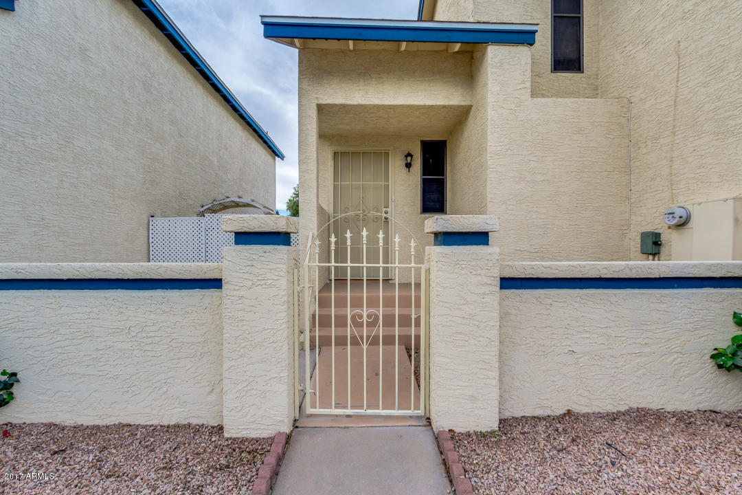 1535 N HORNE -- # 5
