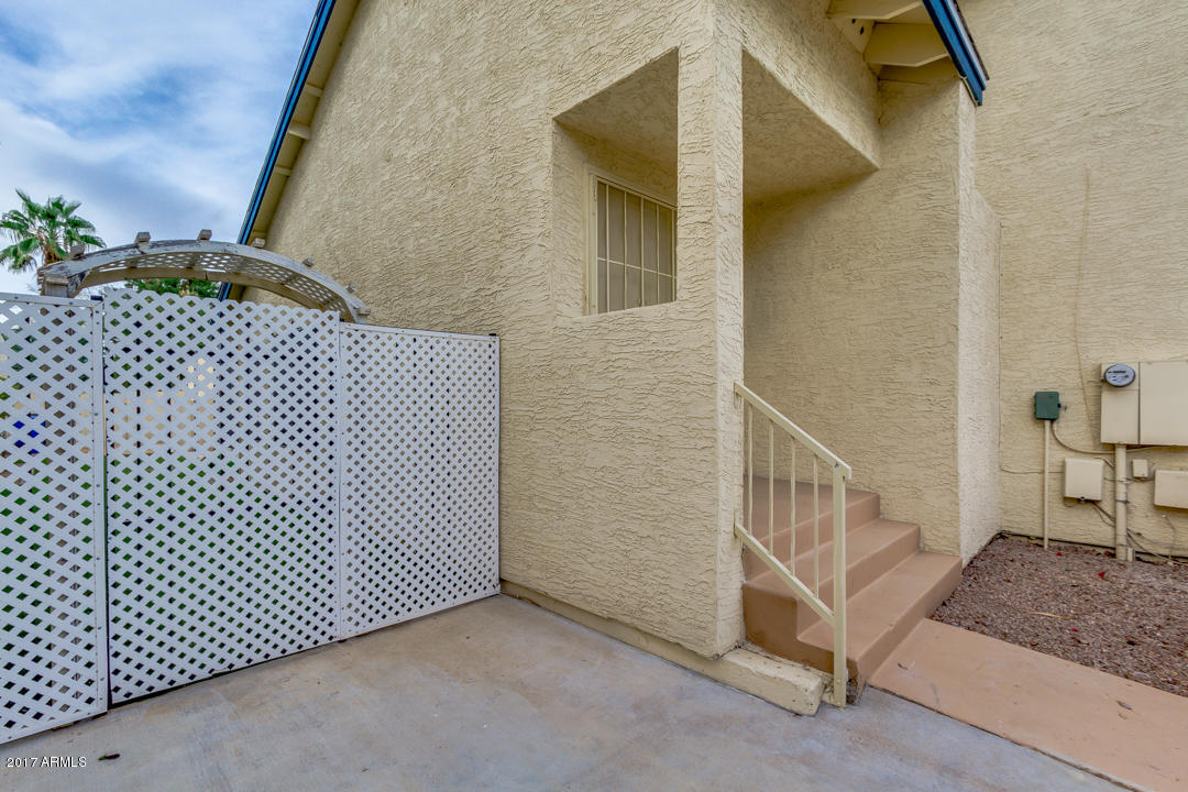 1535 N HORNE -- # 5