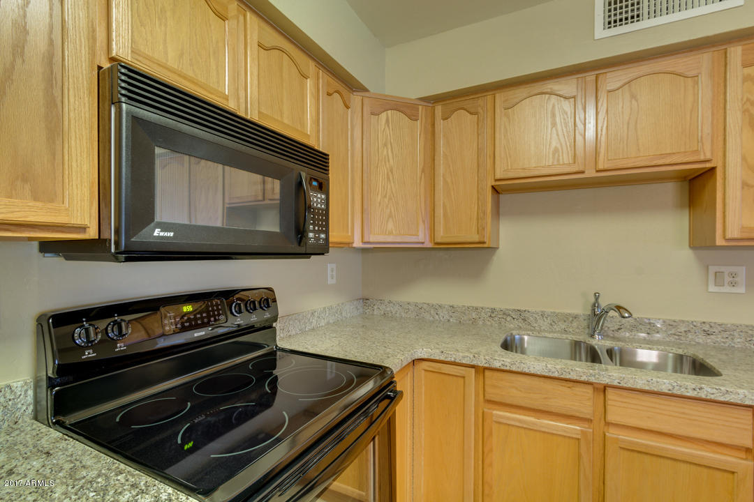 1535 N HORNE -- # 5