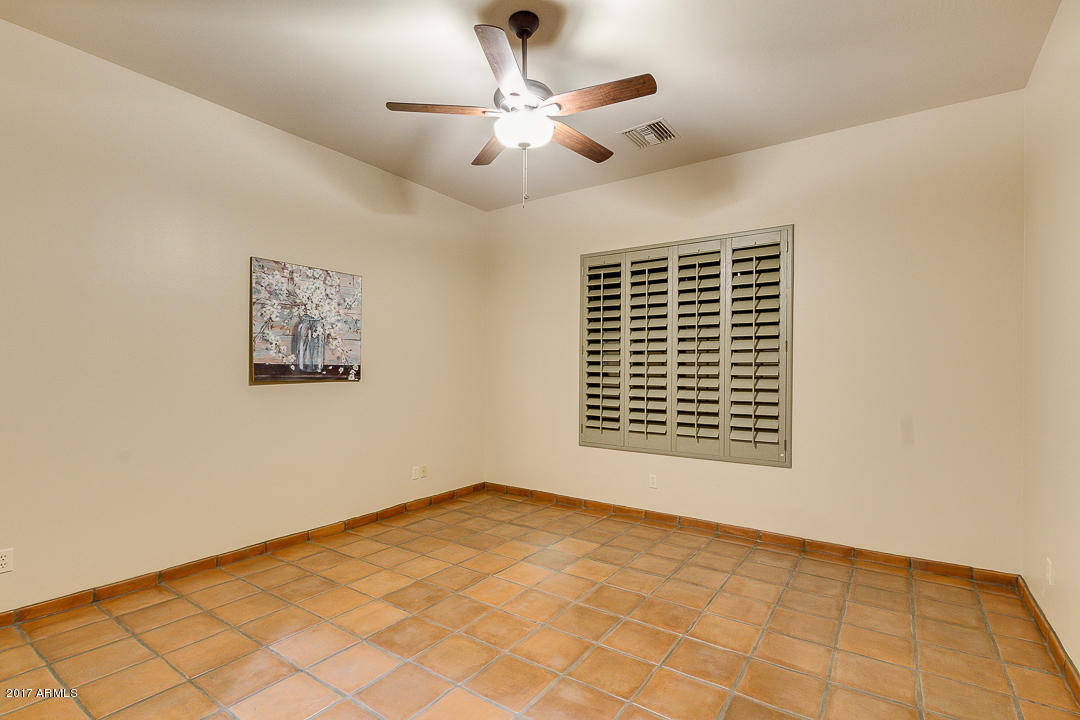 8540 E MCDOWELL Road # 19