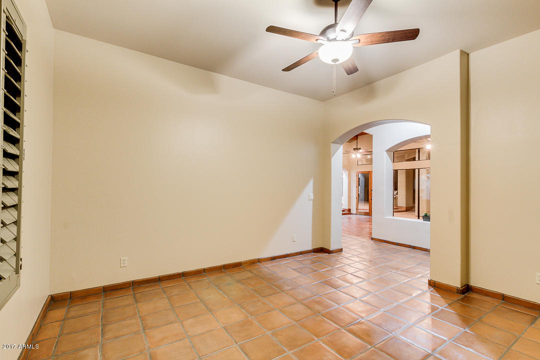 8540 E MCDOWELL Road # 19