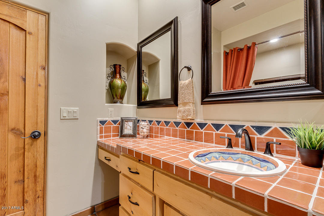 8540 E MCDOWELL Road # 19