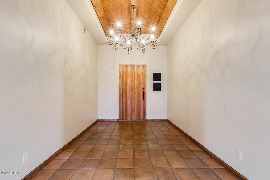 8540 E MCDOWELL Road # 19