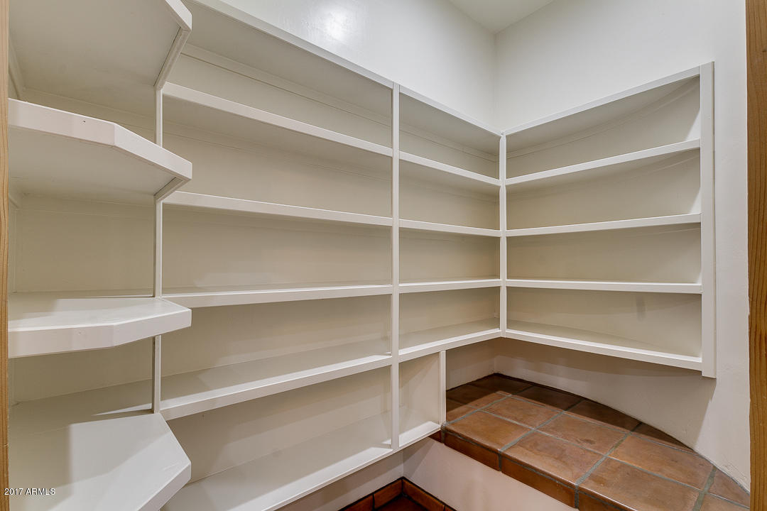 8540 E MCDOWELL Road # 19